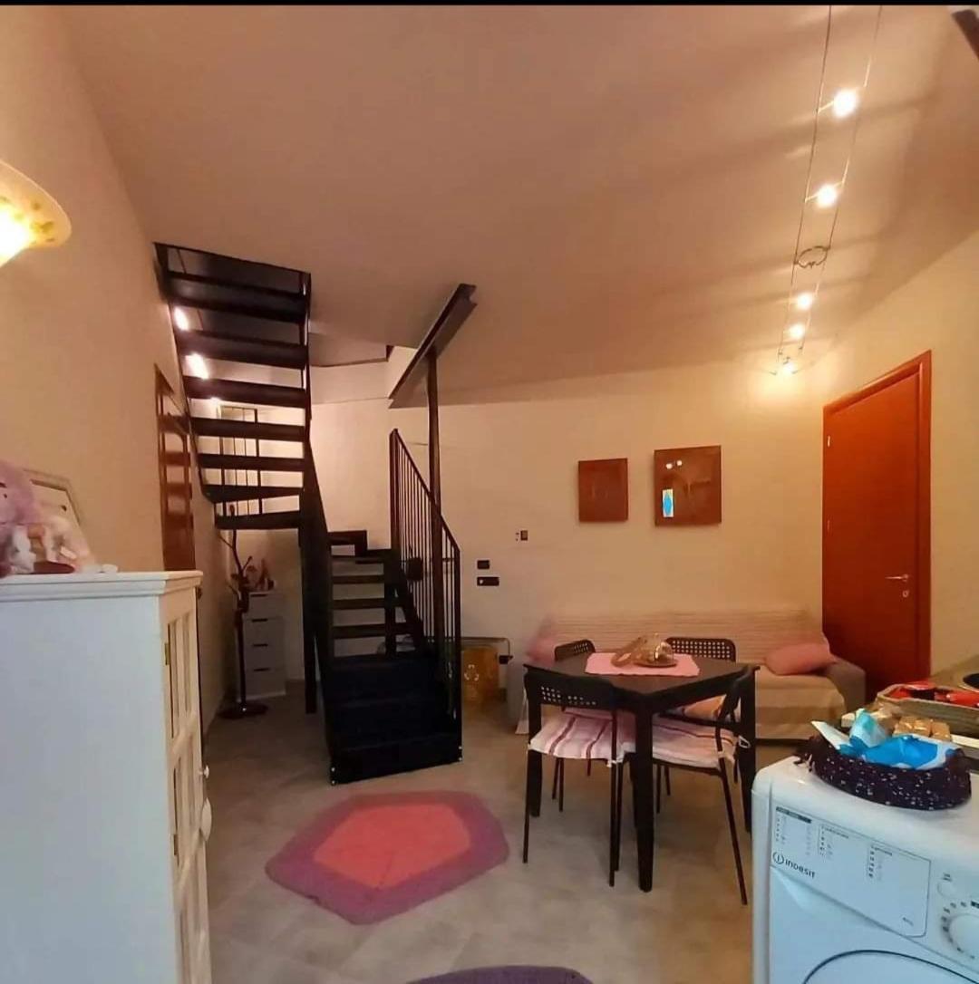 Maison d'hôtes Cascina Roella à Monforte dʼAlba Extérieur photo